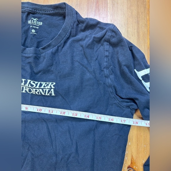 Hollister Navy Long Sleeve Shirt - Picture 4 of 5